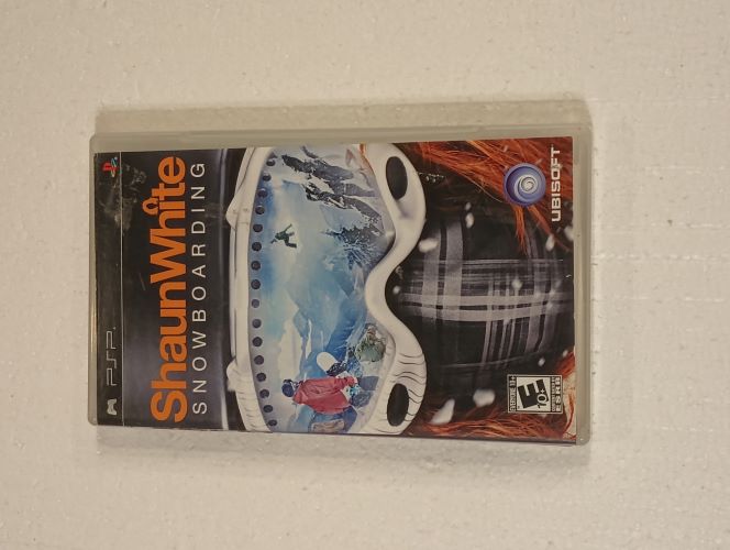 Shaun White Snowboarding